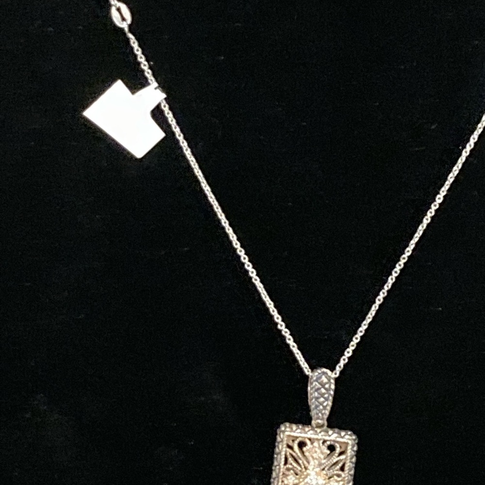 Necklace, never worn - Picture 2 of 2